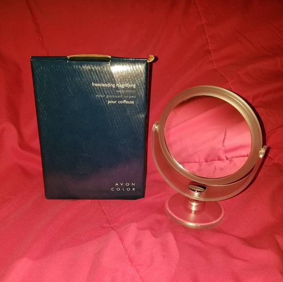 AVON Reps! Freestanding Acrylic Magnify Mirror - Picture 1 of 4